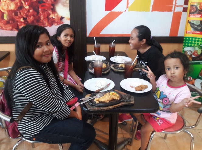 Warung Ijo Berkah: Authentic Flavors in the Heart of Cilacap